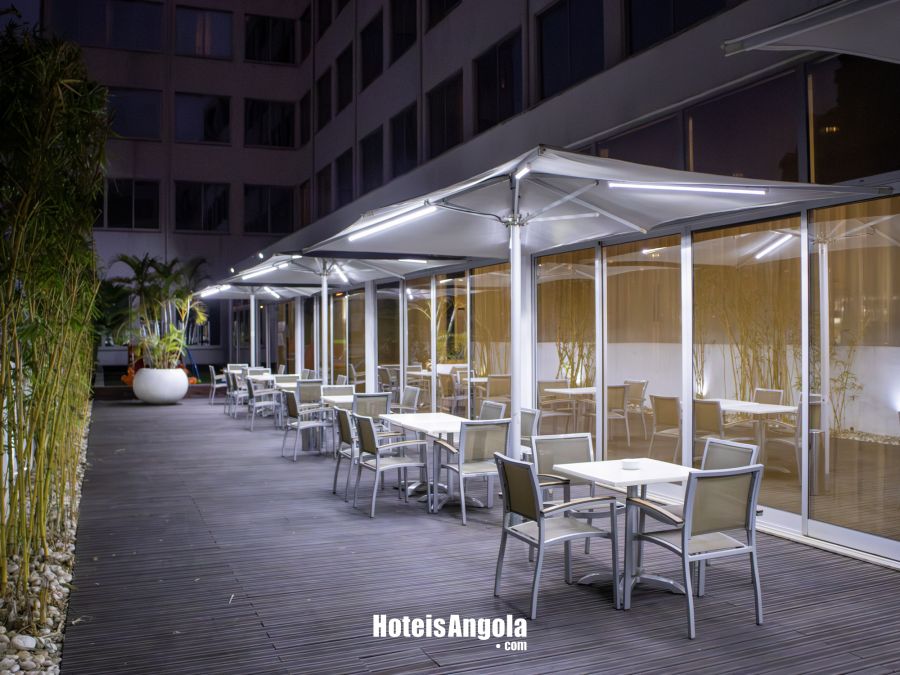 Fly Hotel